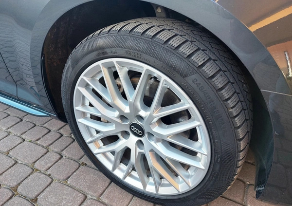 Audi A4 cena 104900 przebieg: 139740, rok produkcji 2016 z Kąty Wrocławskie małe 436